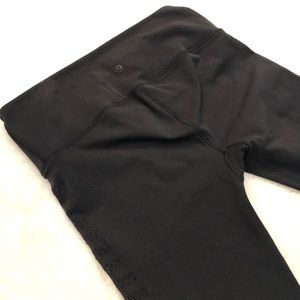 Lululemon Capri yoga 🧘‍♀️ Pants